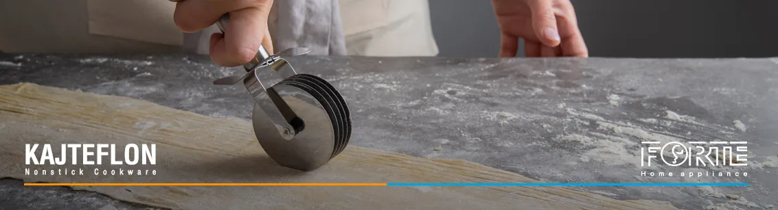 تیغ برش خمیر در مقاله وسایل نان پزی در خانه - سایت کاج تفلون